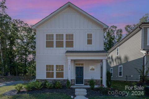 9142 Ramsford Court sold home in McEwen Village, Charlotte, NC