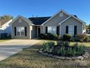 9521 Forest Path Drive sold home in Charlotte, SC