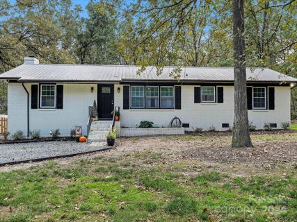 1106 Forest Drive sold home in Whispering Pines, Marshville, NC