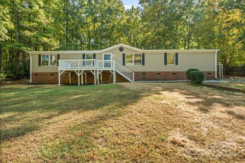 5027 Sierra Drive sold home in Mount Anderson, Maiden, NC