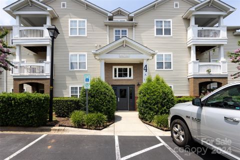 17123 Doe Valley Court