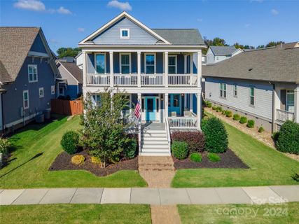 423 Luray Way