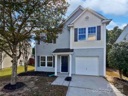 1555 Peabody Court sold home in Village At Fifth Avenue, Gastonia, NC