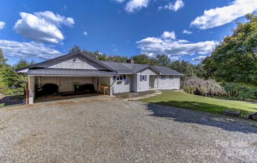 320 Hague Drive sold home in Beechwood, Columbus, NC