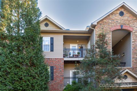 135 Appeldoorn Circle