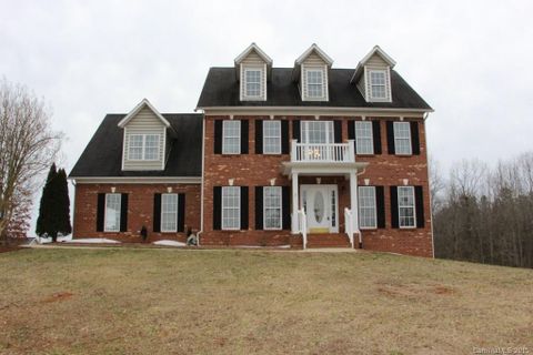 2 Franklin Lane