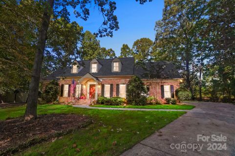 431 Sabot Lane sold home in Greygate, Matthews, NC