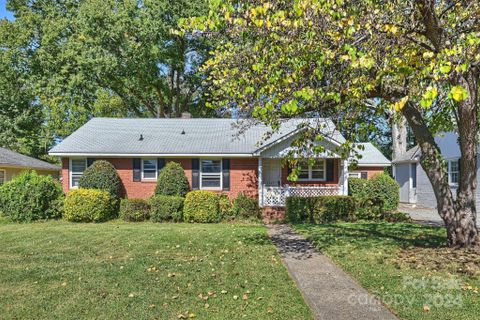 1437 Montford Drive