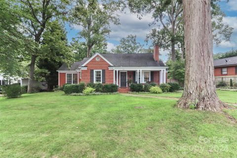 866 Henkel Road sold home in Forest Hills, Statesville, NC