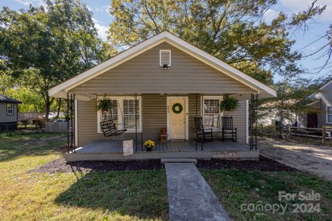 904 Skyland Street sold home in East Lake View, Kannapolis, NC