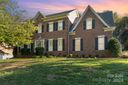 10514 Oak Pond Circle sold home in Charlotte, SC