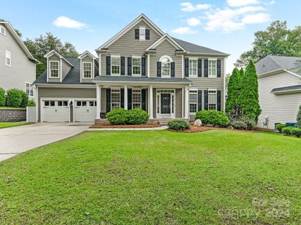 419 Pinnacle Lane