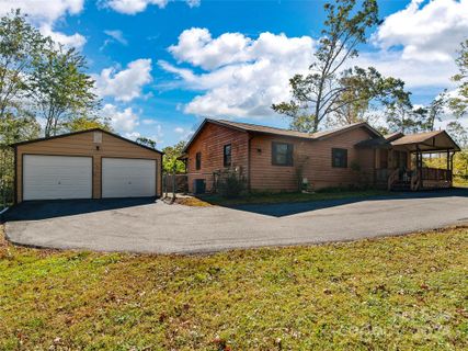 24 Palatka Street sold home in Mountain Heights, Arden, NC