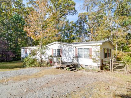 219 Cedarwood Lane sold home in Cedarwood Acres, Dallas, NC