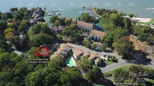 771 Southwest Drive 22U