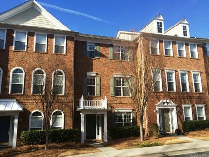 11118 Bladworth Court sold home in Charleston Place, Charlotte, NC