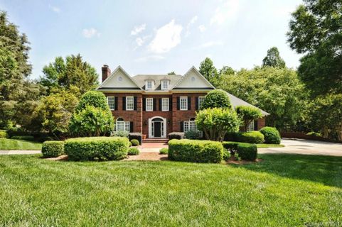 3707 Moorland Drive sold home in Royden, Charlotte, NC