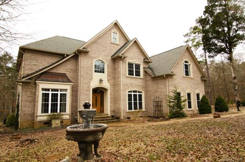 5387 Masons Ferry Road