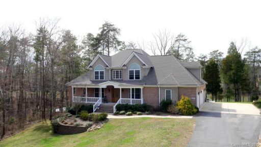 2609 Cozy Cove Drive