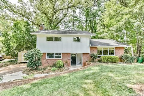3015 Arundel Drive sold home in Picardy, Charlotte, NC