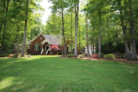 320 Forbes Court