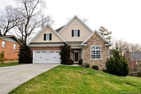 1290 10th Street Drive
