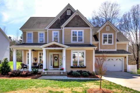131 Hedgewood Drive