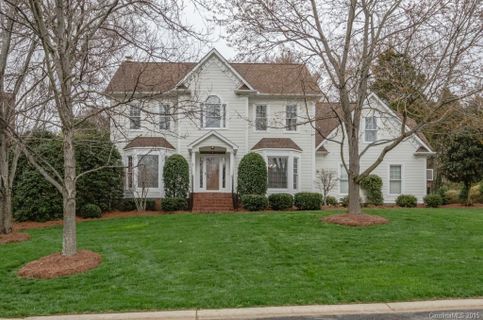 10818 Maryfield Lane sold home in Berwick, Charlotte, NC