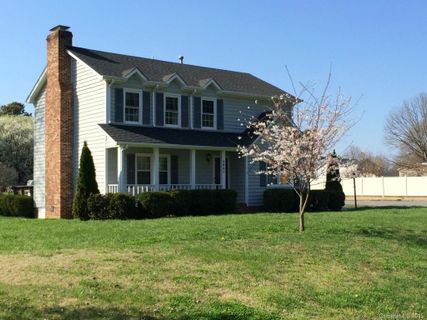 2901 Valleywood Drive sold home in South Pines, Gastonia, NC