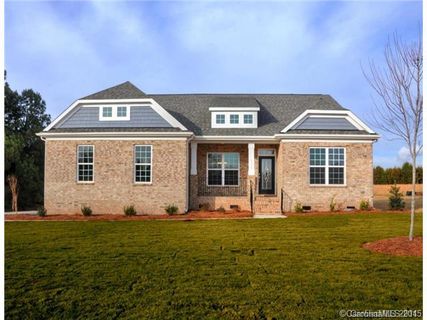 2069 Belle Regal Circle