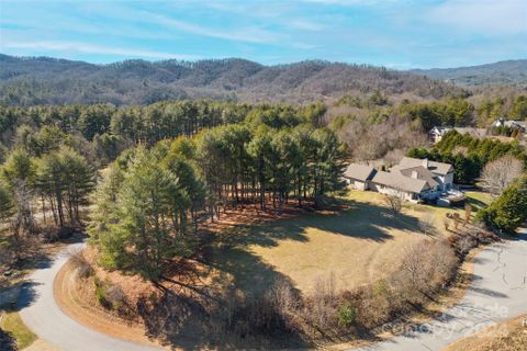 Lot 33 Dover Lane sold home in Chasewood, Brevard, NC