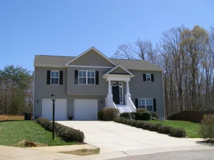 723 Lazy Oak Court