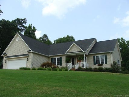 709 Rocky Ridge Court sold home in The Hylands, York, SC