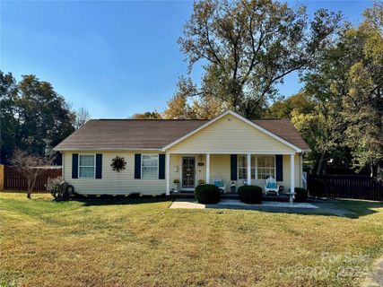 950 Polk Street sold home in Greenville, Charlotte, NC