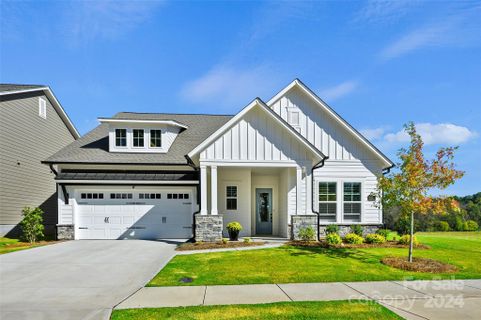 1307 Meander Lane