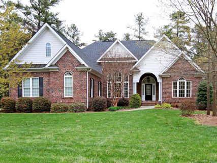 7965 Bay Pointe Drive