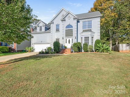 2916 Redfield Drive
