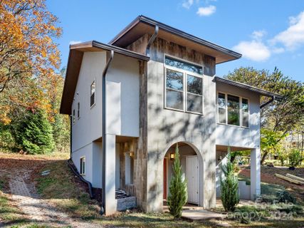 9 Wellspring Lane sold home in Echo Hills, Asheville, NC