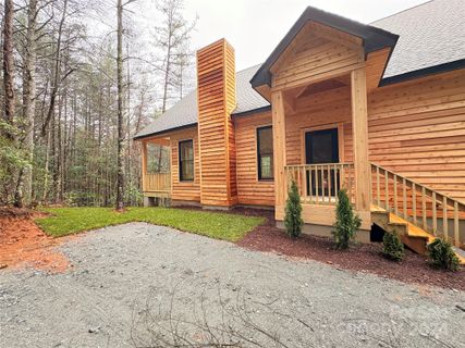 5501 Narrow Gauge Lane 20 sold home in The Bluffs of Wilson Creek, Collettsville, NC