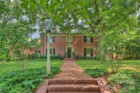 631 Colville Road
