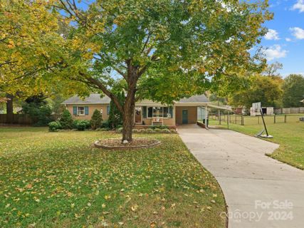 123 Midwood Lane sold home in Wedgewood, Belmont, NC