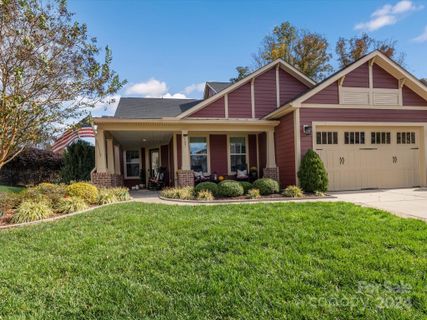 107 Chimney Rock Court