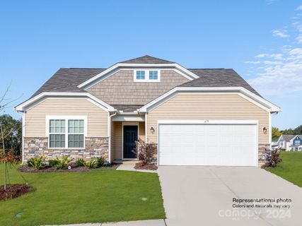 1153 Blackburn Circle