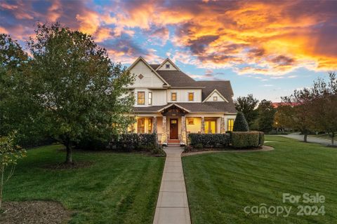 143 Cape Cod Way