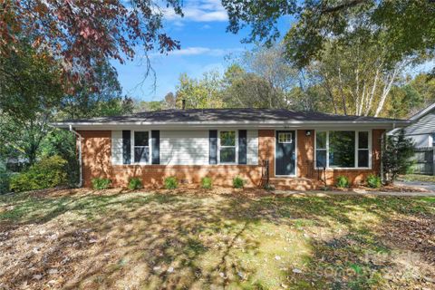 3115 Edsel Place
