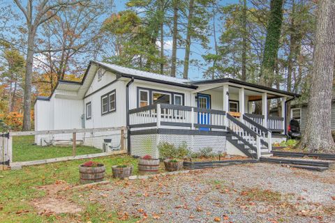 31 Blake Drive