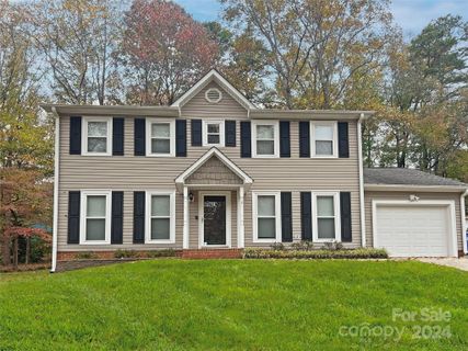 1419 Bellingham Drive sold home in White Oaks Acres, Mooresville, NC