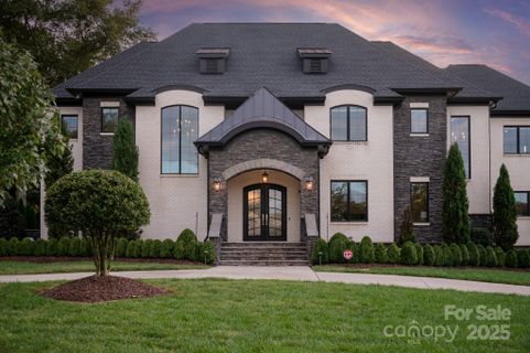 1400 Venetian Way Drive