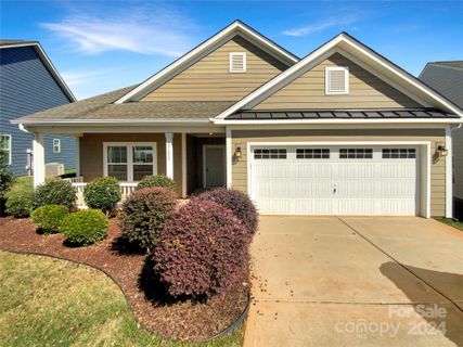27475 Cinderella Circle