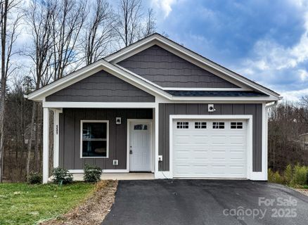 131 Northbend Drive sold home in Riverside Woodfin, Asheville, NC